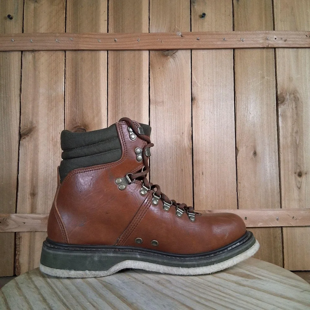 Simms Freestone Wading Boots Mens 9 Brown Leather Felt Sole Fly Fishing Non-Slip